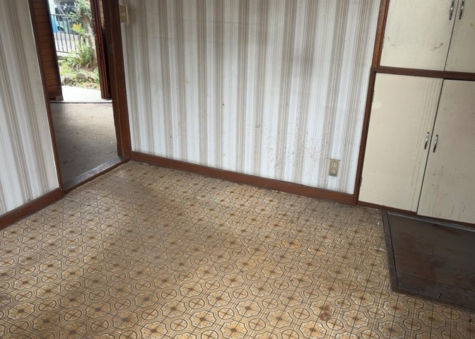 リビングの間取りの種類は大きくわけてリビングとダイニングが別になっているタイプ、リビングダイニング一体型です。どちらも一長一短ですので、家を選ぶ時はその両面をチェックして決めるようにしましょう。