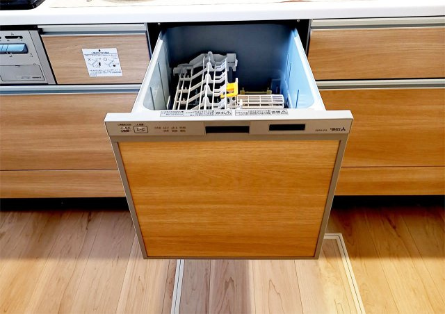 家事の時短に欠かせない食洗器を完備しています。