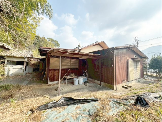 糟屋郡篠栗町大字高田の（古家付）土地です！　