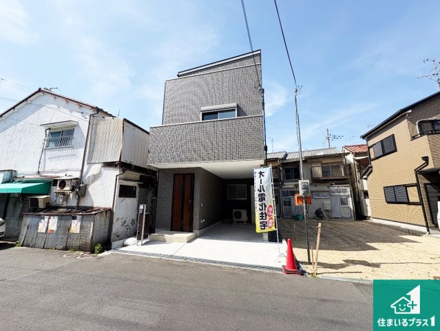 安心の10年保証！外観を美しく保ち、雨水で汚れを落とします！気になることがありましたら、お気軽にお問い合わせください！