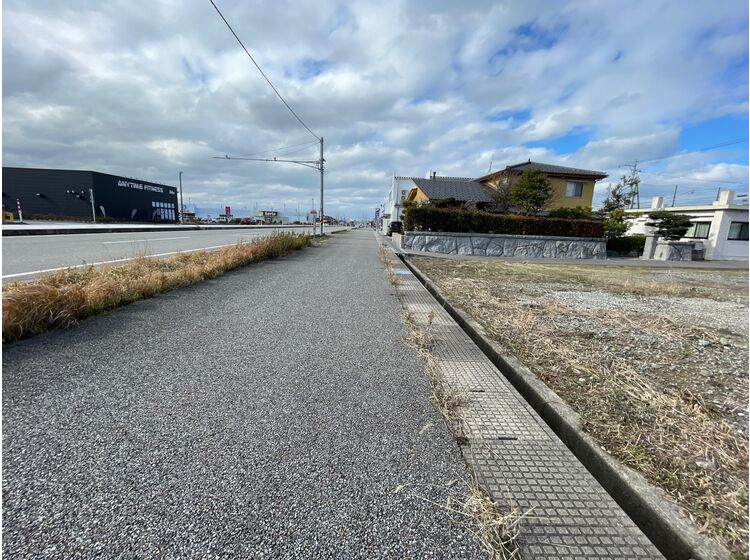 南側歩道