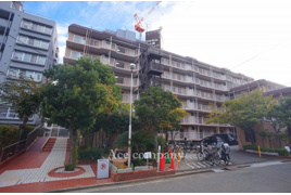 シャルム小阪二番館の外観