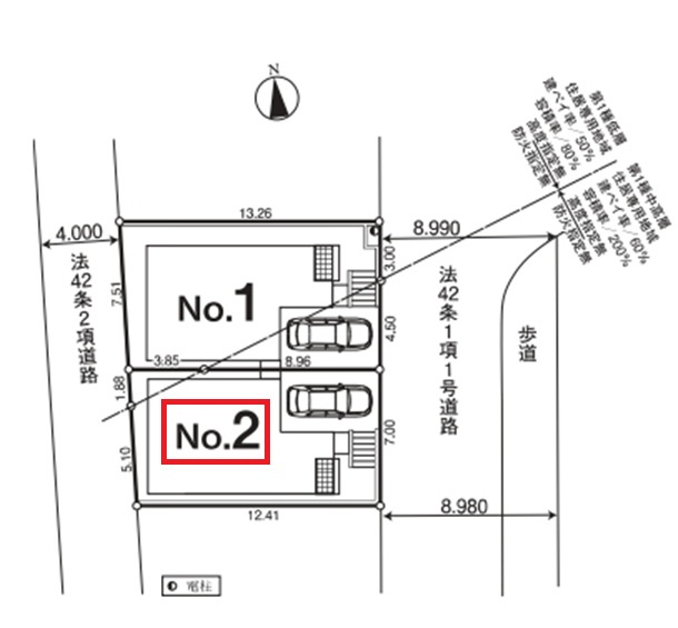 【全2棟・2号棟】　開放感ある東西両面道路、駐車1台可能です。