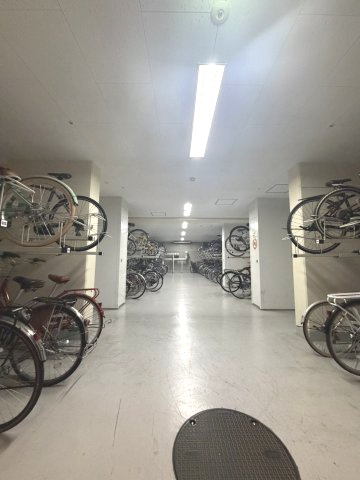 【自転車置き場】最新の空き状況や費用などの詳細は担当スタッフまでお問い合わせください。
