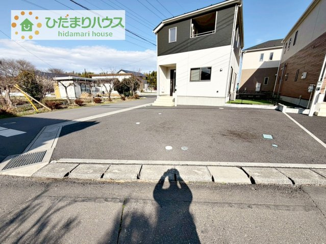 マイホームなら駐車場代がかかりません！しかも、自宅の駐車場で洗車ができます！今までコイン洗車に行っていた手間も省けて、節約にもつながります(^^♪