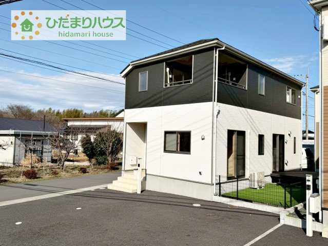 角地につき日当たり・風通し良好です☆