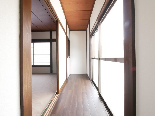 1階6帖和室広縁