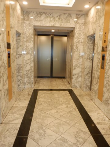 エレベーターホール