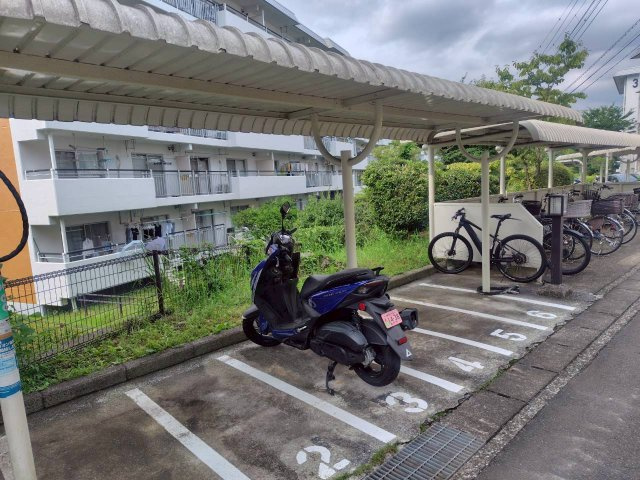 バイク置場