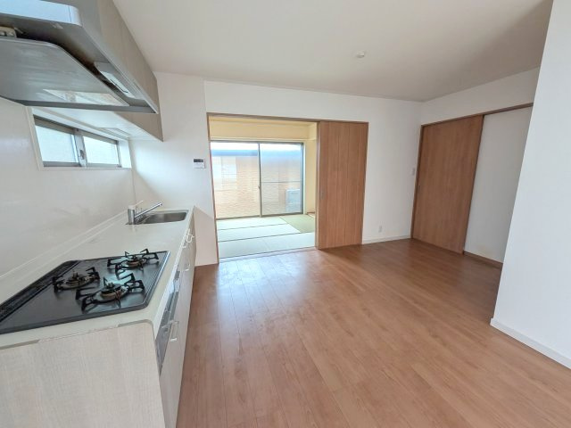 外観：327002231819