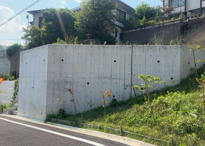 最寄り駅が近いなどの交通アクセスが良い土地だと暮らしやすいですよね。通勤・通学の観点から土地を選ぶことも大切です！自身や家族のライフワークからあったの物件を探しましょう！当社営業がお力になります！