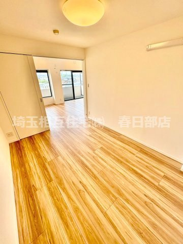 5帖　子供部屋　プライベートな空間だからこそシンプルに使いやすいデザインに。