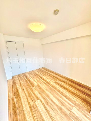 5帖　子供部屋　全居室に収納があるので物の置き場に困りません。