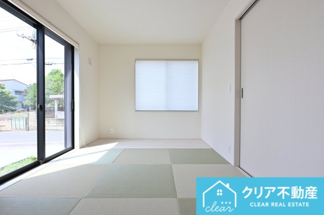 一部屋は欲しい和室！縁なし畳はおしゃれでモダンな雰囲気です。
