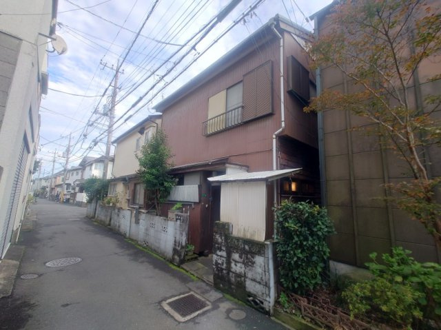 バス便多く、通勤通学にも便利な立地
