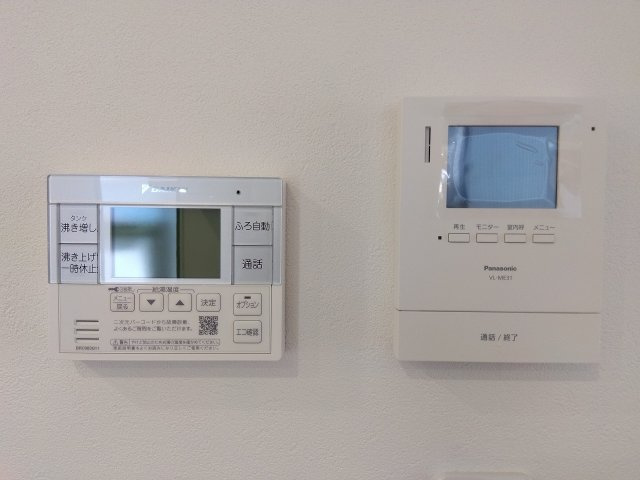 テレビ付きインターホンで安心です。