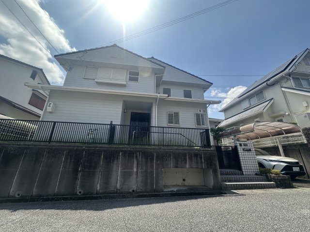 車庫庭付き