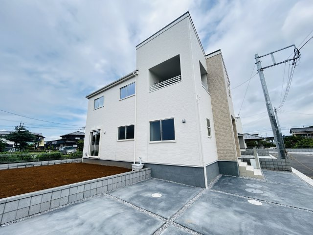現地写真　児玉郡上里町七本木町第6　Livele　Garden.S
