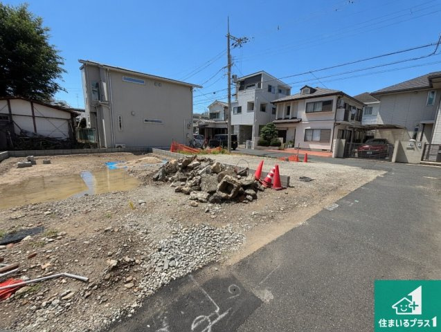周辺は落ち着いた街並みの住宅地！子育てがしやすい住環境です！