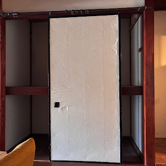 布団もしっかり収まる押し入れで季節物もまとめて収納可能できます。