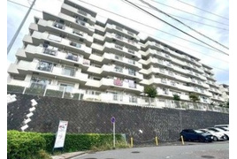 メゾン横浜能見台A棟の外観