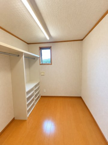 納戸になります。※AIで写真を加工しています。