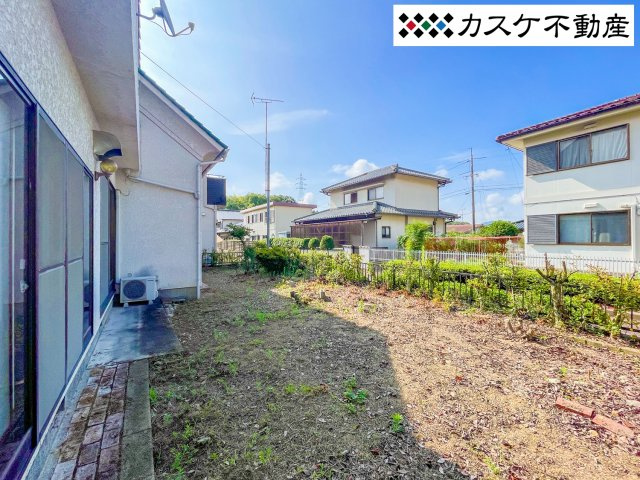 家庭菜園や洗濯干し、お子様の遊びスペースなど活用方法は自由自在！