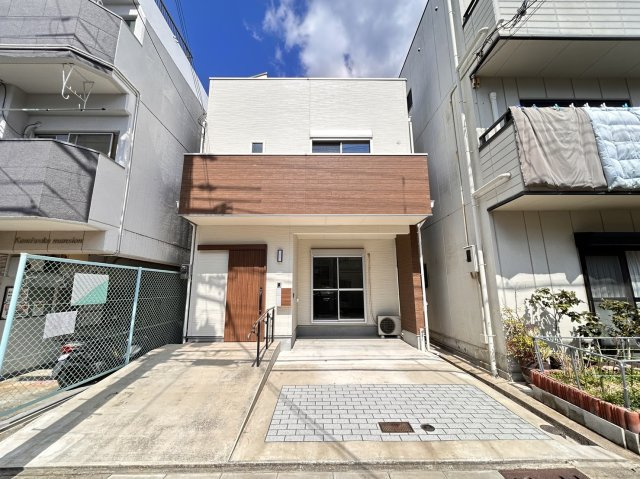 外観：328000621539