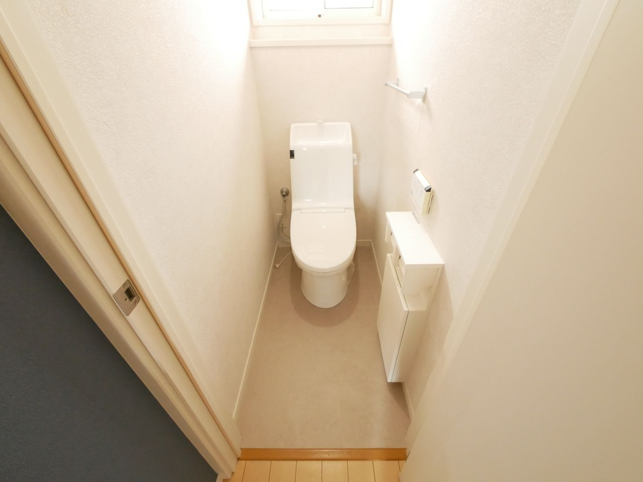 1階　トイレ