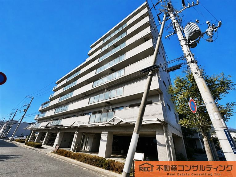 外観：328000663780