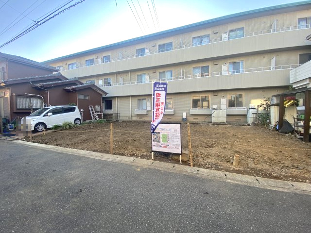 敷地約30坪・自由設計で夢のマイホームはいかがでしょうか！希望の間取りが叶いやすい整形地です！西方小学校まで徒歩約4分(310ｍ)、お子様の通学に安心です！お気軽にお問い合わせください！