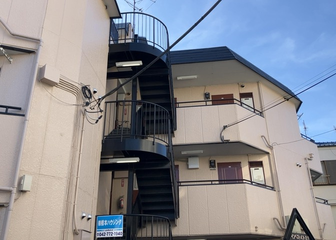 ＳＲＣ造は強度や耐震性の面でもRC造と比べて優れています。そのため、10階建以上の高層または超高層マンションなどの建築にも多く採用されています。柱や梁などのサイズが小さくても高い耐震性を確保できます。