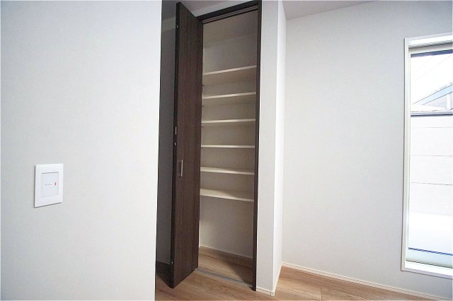 洋室（1）内のクロゼット