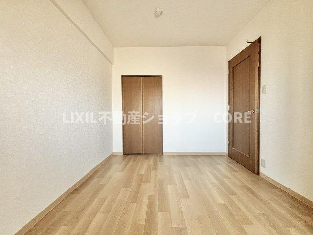 子供部屋には十分の広さです。収納もあるので、勉強机もベットも十分に配置可能な空間！