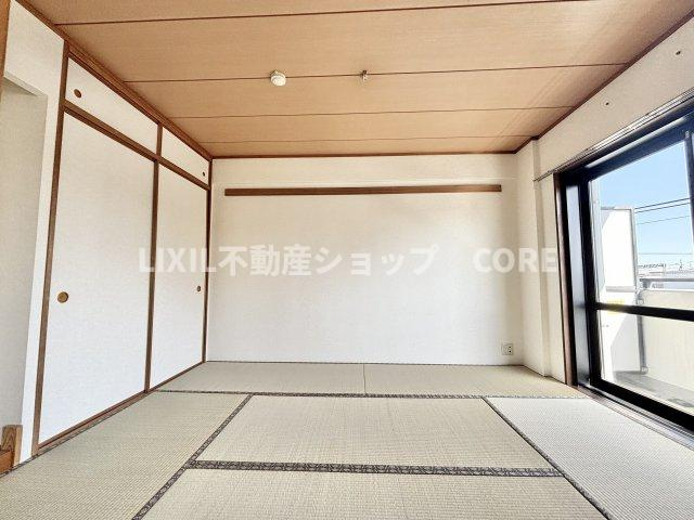 来客時には客間や宿泊部屋としても活用できる、多様性をもつのが和室の魅力です。