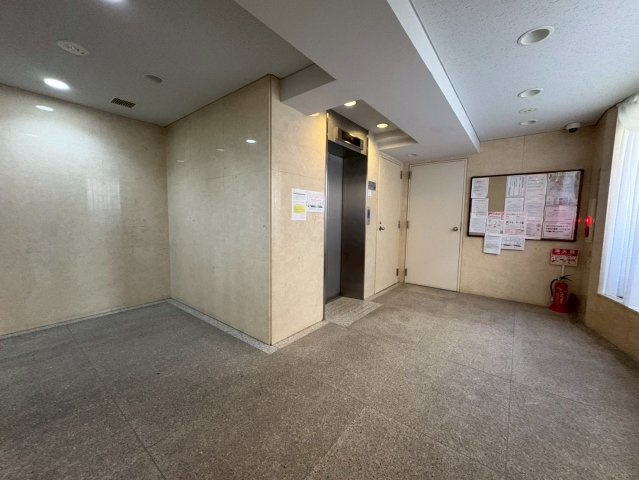 エレベーターホール。