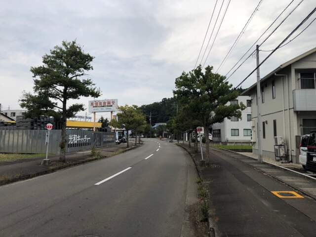 西側道路