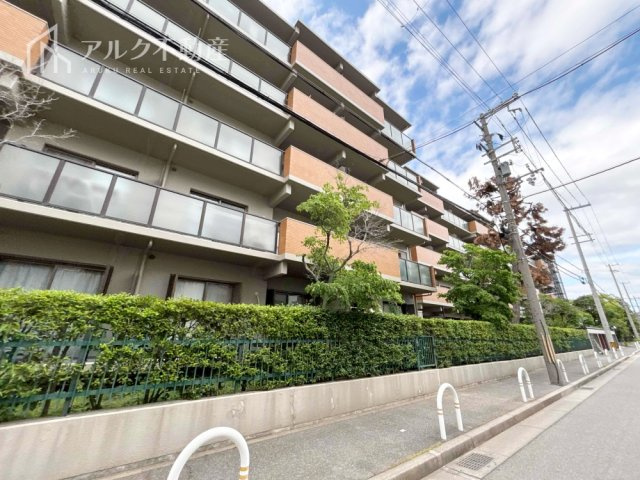 RC造地下1階地上5階建