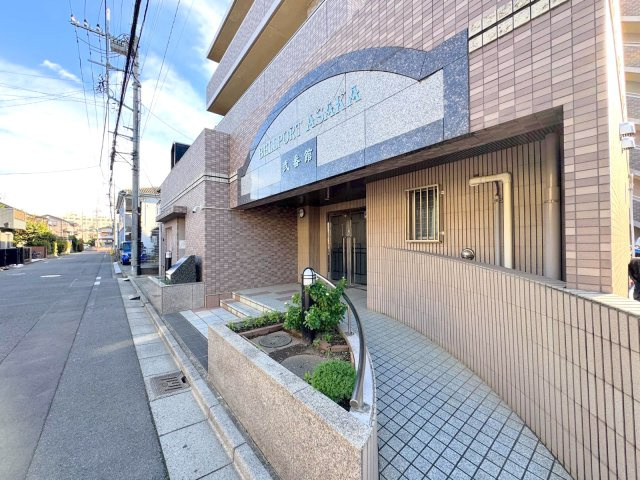 エントランス外