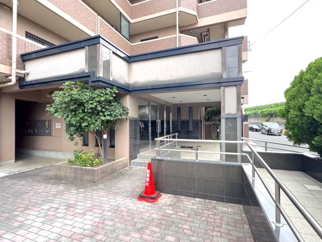 エントランス外