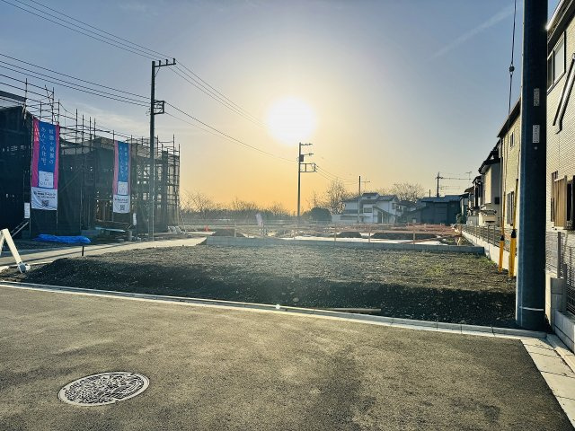 ～建築条件無しの売地、お好みのハウスメーカーや工務店での建築が可能～