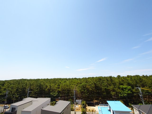 【眺望良好】海側を見晴らす眺め！陽当たりも良好です♪