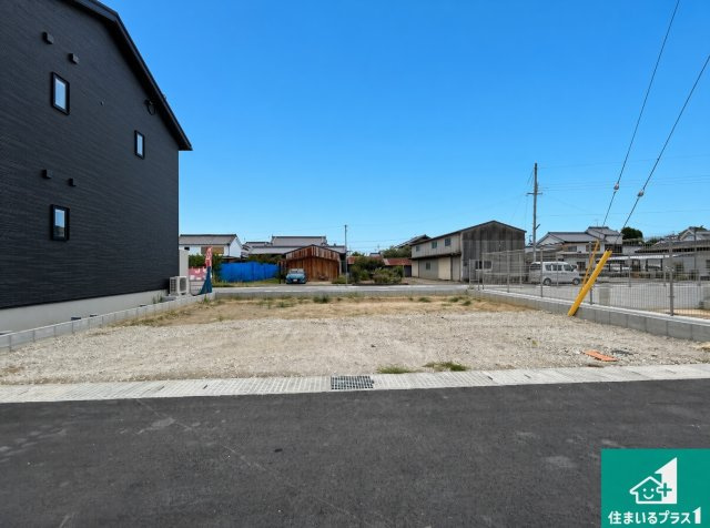 ご案内の際は現地集合はもちろん、ご自宅の送迎や最寄りの駅迄のお迎え等お気軽にご相談ください。
