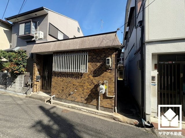事前にご予約頂きましたら、営業時間外のご案内等も可能です。