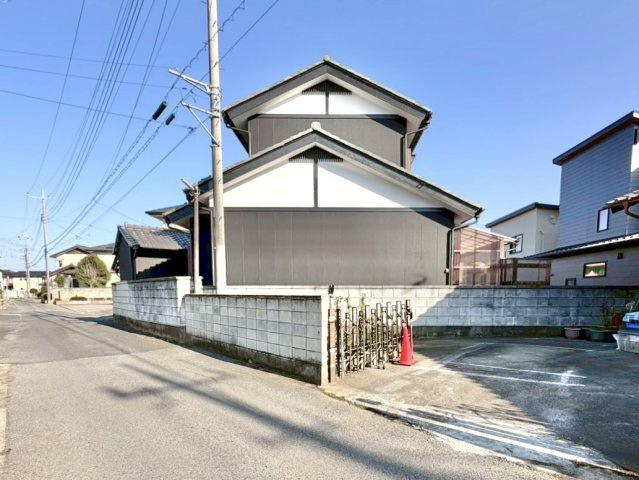 ■外観｜特徴のある個性的な住まいと美しい街並み、そして住みやすい環境を、ぜひ現地でご覧になりませんか。お気軽にお問合せください(^^)　　