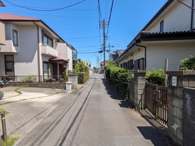 北東側道路　幅員約3.1ｍ