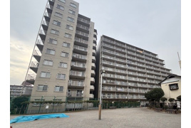 ファミール谷津の外観