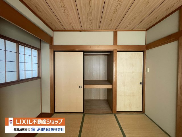 1.5階　和室6帖　押入れ