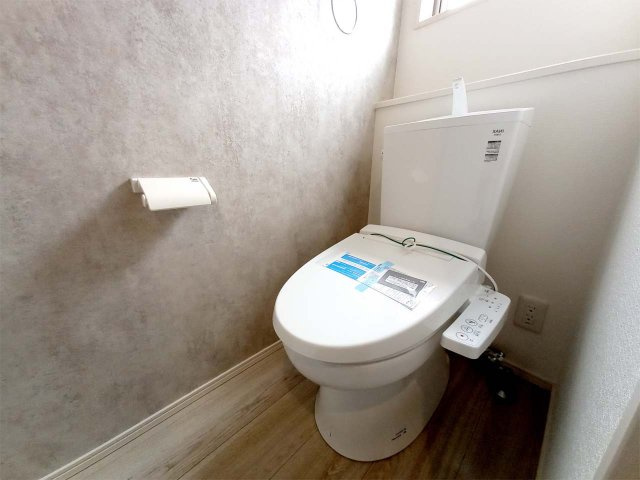 お手入れしやすい温水洗浄便座で毎日カイテキ！（施工例）　