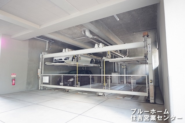 敷地内にある駐車場です！